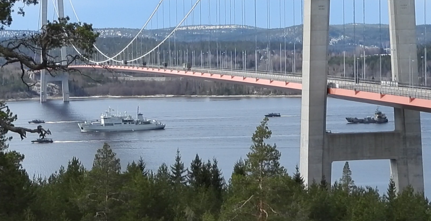 2.M basbat-Pasage2-ftg-lastbilar-inzoom-HK.bron-2024